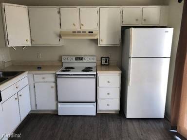 Main picture of 2410 Alma Ave