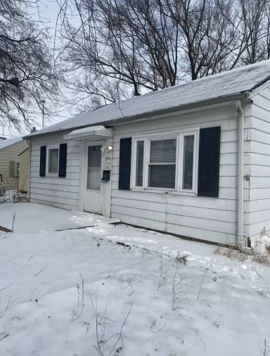 Main picture of 1406 Sunset Dr