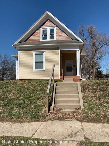 Main picture of 3146 Felix St