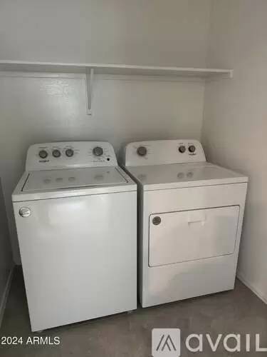 Main picture of 3560 N Sequoia St