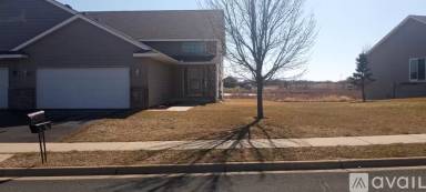 Main picture of 962 Breckenridge Ln
