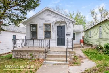 Main picture of 784 Miami St