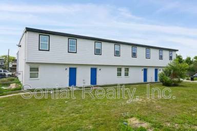 Main picture of 7760 N Coronet Ct