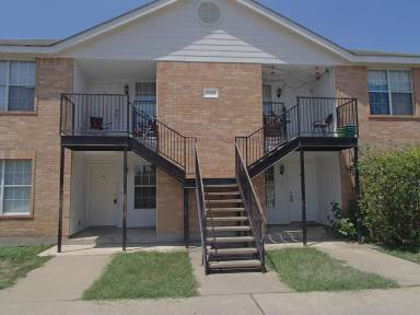 Main picture of 2202 Katy Ln