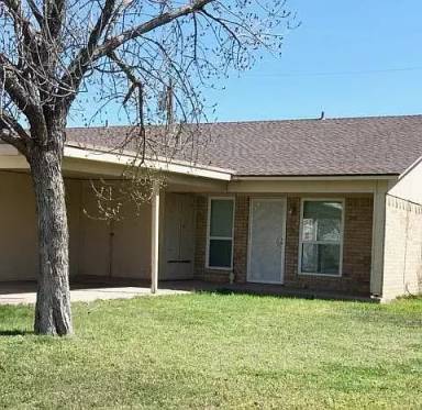 Main picture of 727 Chaparral Cir