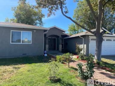 Main picture of 4064 Cristobal Way