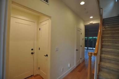 Main picture of 117 Madison Ave