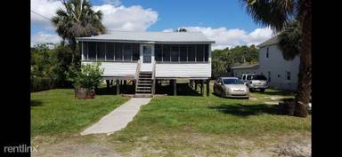 Main picture of 206 E Arctic Ave