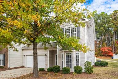 Main picture of 202 Hidden Springs Dr