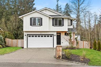 Main picture of 10104 Dakota Way