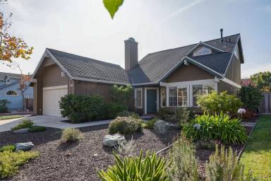 Main picture of 1407 Dominica Ln