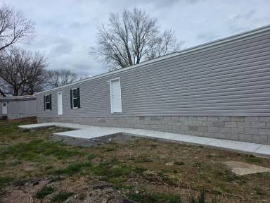 Main picture of 28 Yoakum Cir