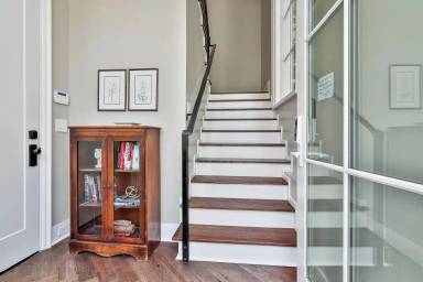 Main picture of 230 Central Ave