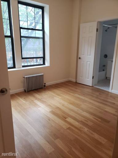 Main picture of 53 W 72nd St