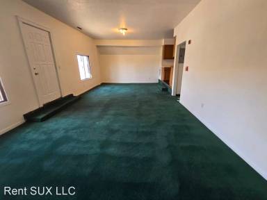 Main picture of 921 Jennings St