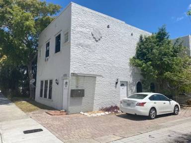 Main picture of 1634 SW 4th Ave