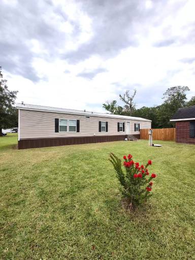 Main picture of 1620 Antler St