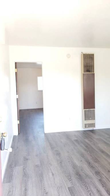 Main picture of 751 Lander St