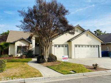Main picture of 2216 E Yeargin Dr