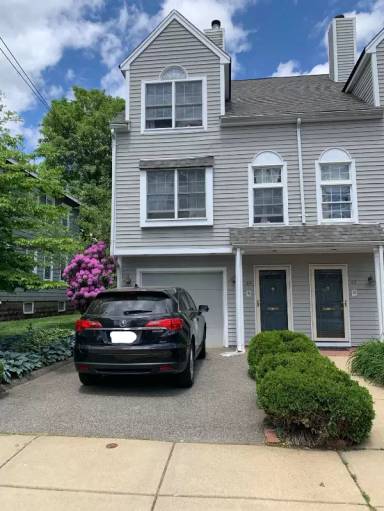 Main picture of 39-41 Donnybrook Rd