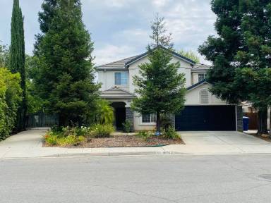 Main picture of 9976 N Recreation Ave