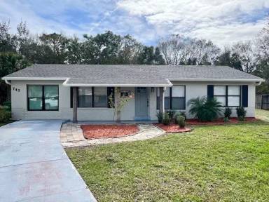 Main picture of 743 Samuel Chase Ln