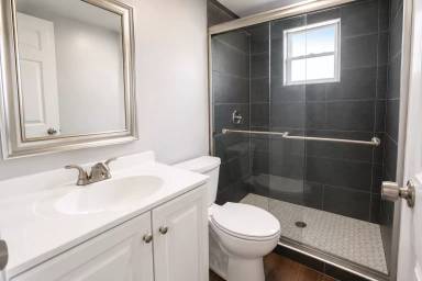 Main picture of 1519 Olympian Way SW
