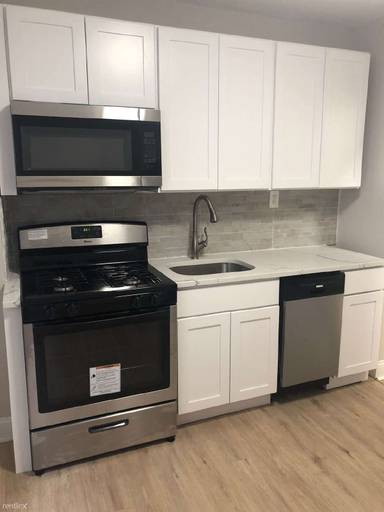Main picture of 110 61st St