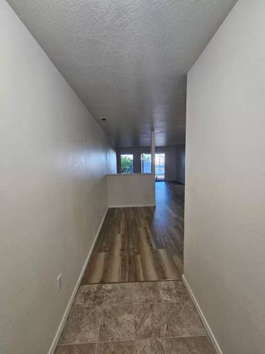 Main picture of 875 Columbine Way