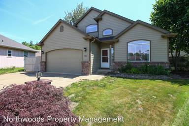 Main picture of 3341 Paula Ct