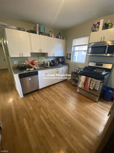 Main picture of 3977 Washington St