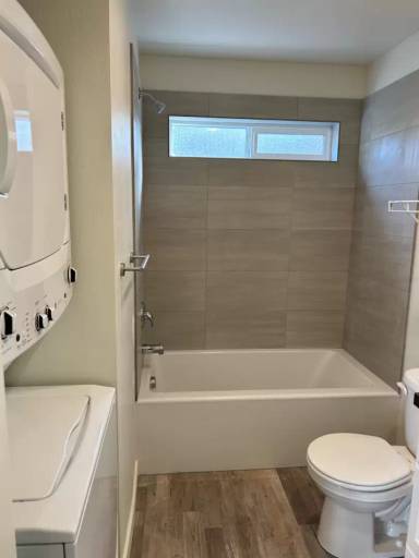 Main picture of 128 E Evergreen Dr