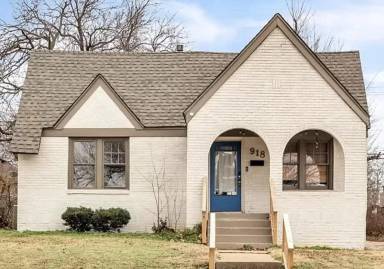 Main picture of 918 W Hill St