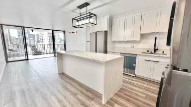 Main picture of 250 Ohua Ave