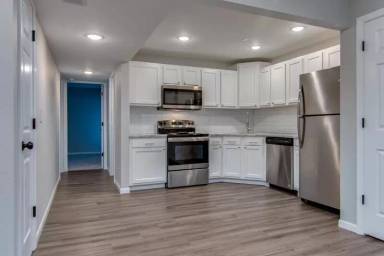 Main picture of Melrose Court