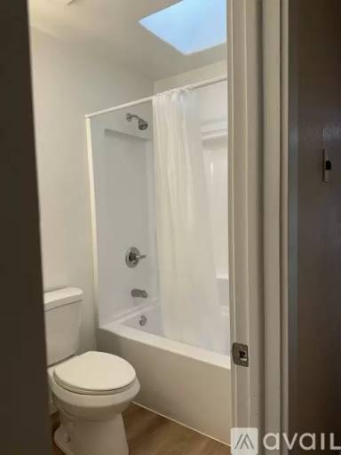 Main picture of 478 Bing St