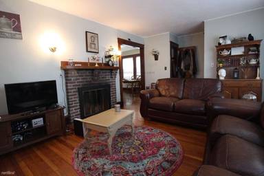 Main picture of 62 Falkland St