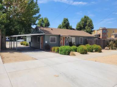 Main picture of 108 E Ada Ave