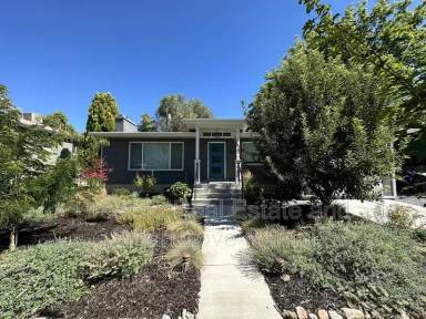 Main picture of 2647 S Jasper St
