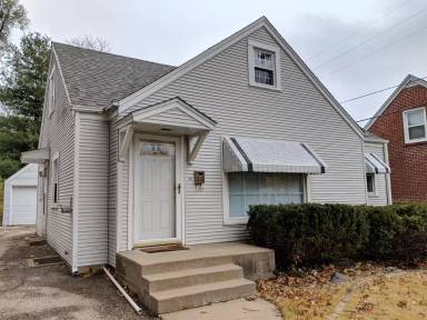 Main picture of 1820 Oregon Ave