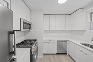 Main picture of Skyview Apartments