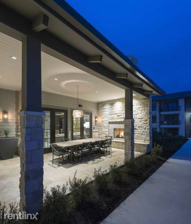 Main picture of Windsor Oak Hill