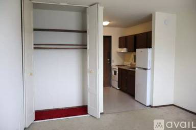 Main picture of 437 W Main St