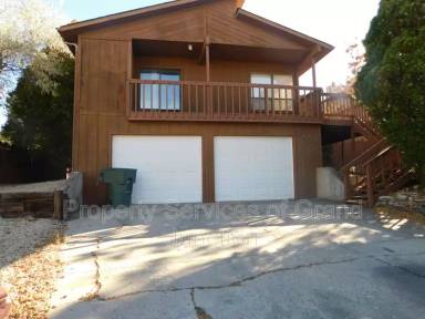 Main picture of 380 1/2 Ridge View Dr
