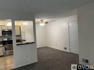 Main picture of 256 Kempsey Dr