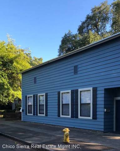 Main picture of 1220 Broadway St