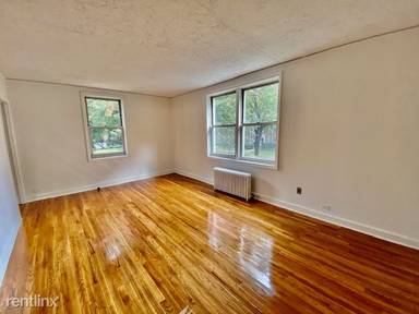 Main picture of Plum Tree apartments