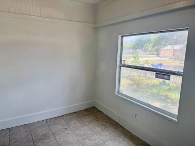 Main picture of 215 35th St S