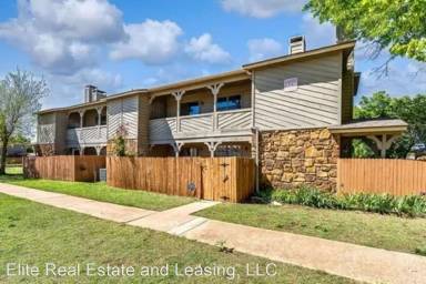 Main picture of N Penn Ave Unit 57B_14441