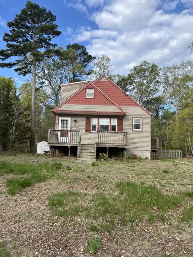 Main picture of 42 Sunny Ln